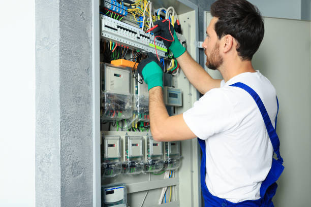 Affordable Emergency Electrician in Fairfield Bay, AR